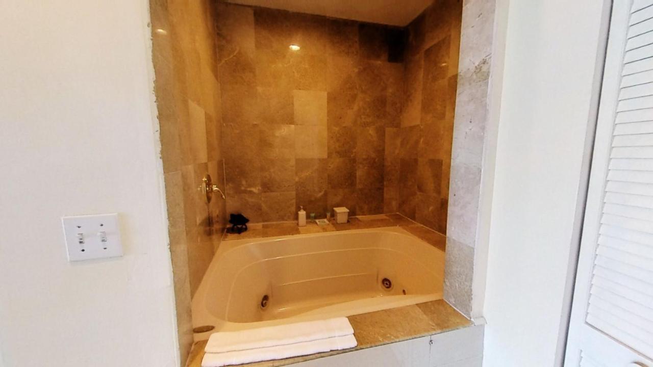 Castle Ph3 Villa Miami Beach Eksteriør billede